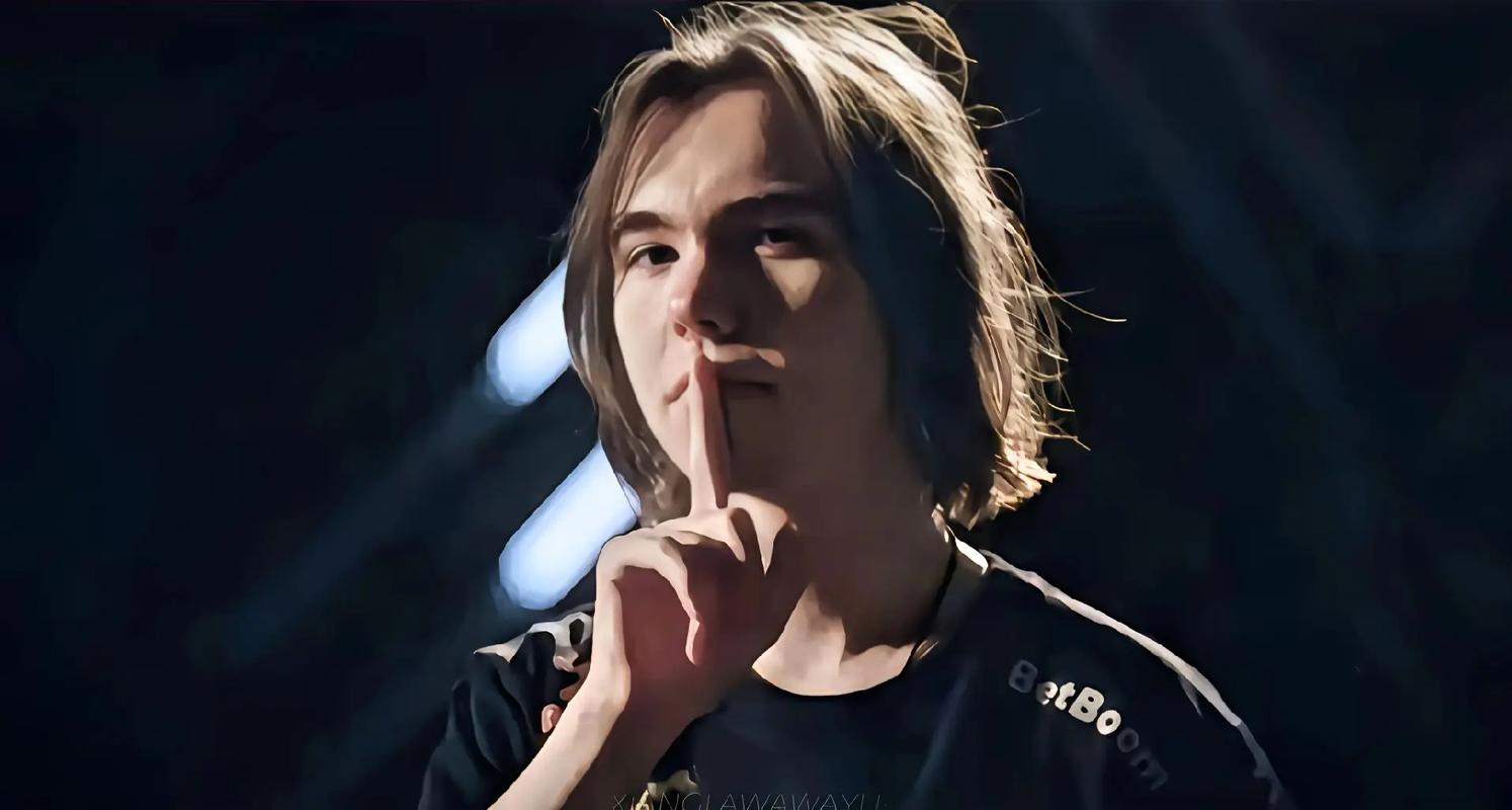 查理斯锐评CN刀塔环境，表示选手都有钱了所以不拼命打了