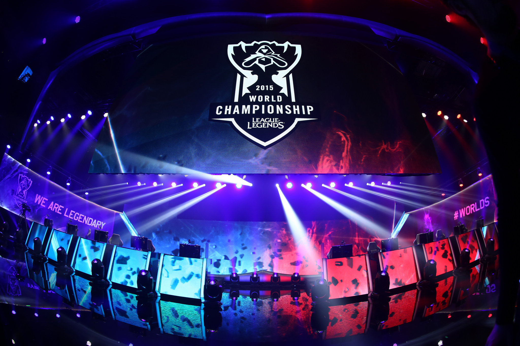 【Dota2】Weplay逼迫VP战队“站队”？电竞无国界成最大笑话？